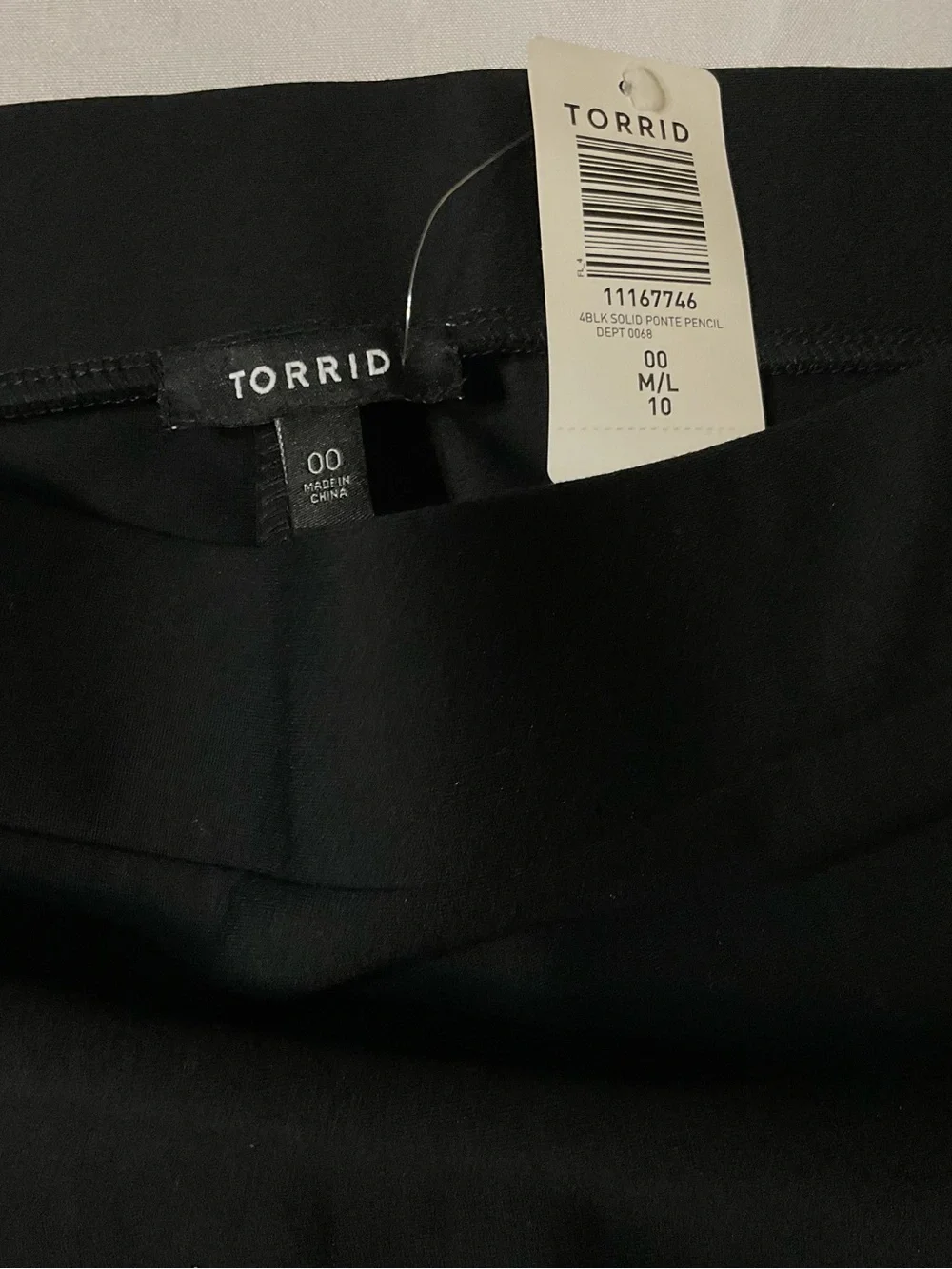 torrid Black Pencil Skirt